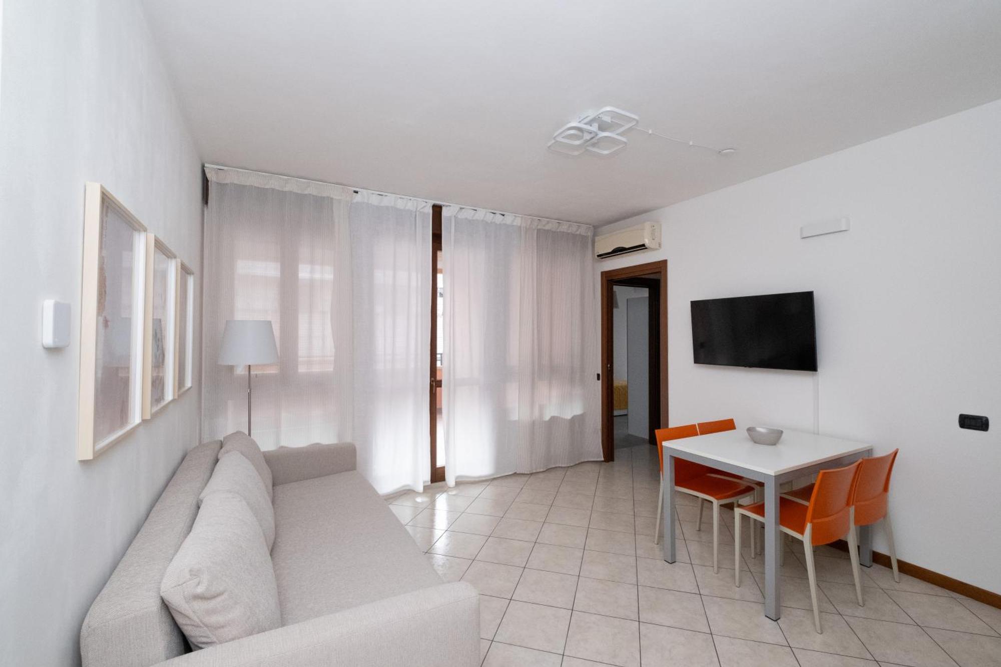 Ferienwohnung Bilocale A Lainate Lainhouse Exterior foto